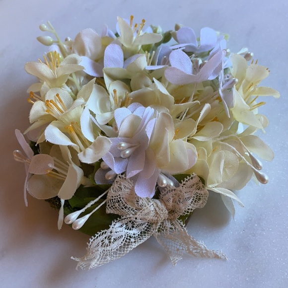 Little Lovelies | Vintage Millinery Floral Hair Clip - Picture 3 of 9